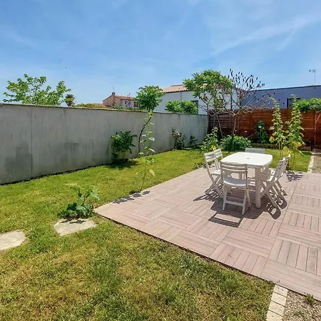 度假居 2 Bedroom Gorgeous In Michel En Lherm *